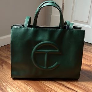 MEDIUM GREEN TELFAR SHOPPER